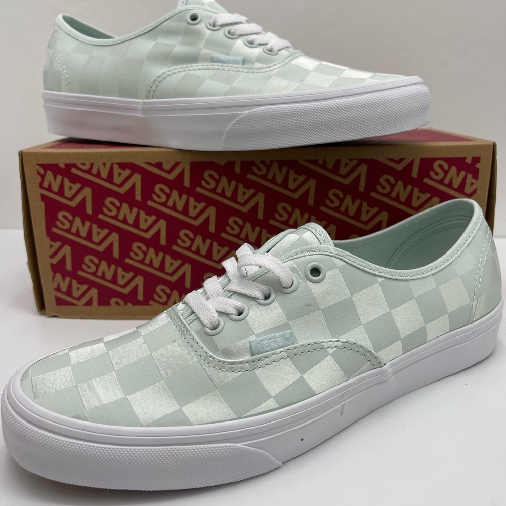 Vans Men’s Authentic
Satin Checkerboard Spa BI Sneakers
VN000D6G887 - Picture 15 of 16